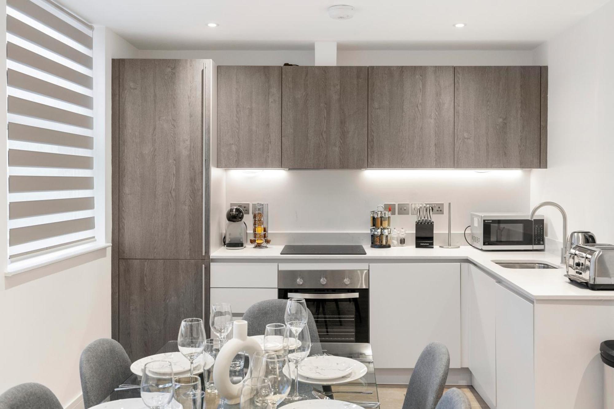 Luxurious 2 Bedroom - Apartment - Central Location Londra Dış mekan fotoğraf